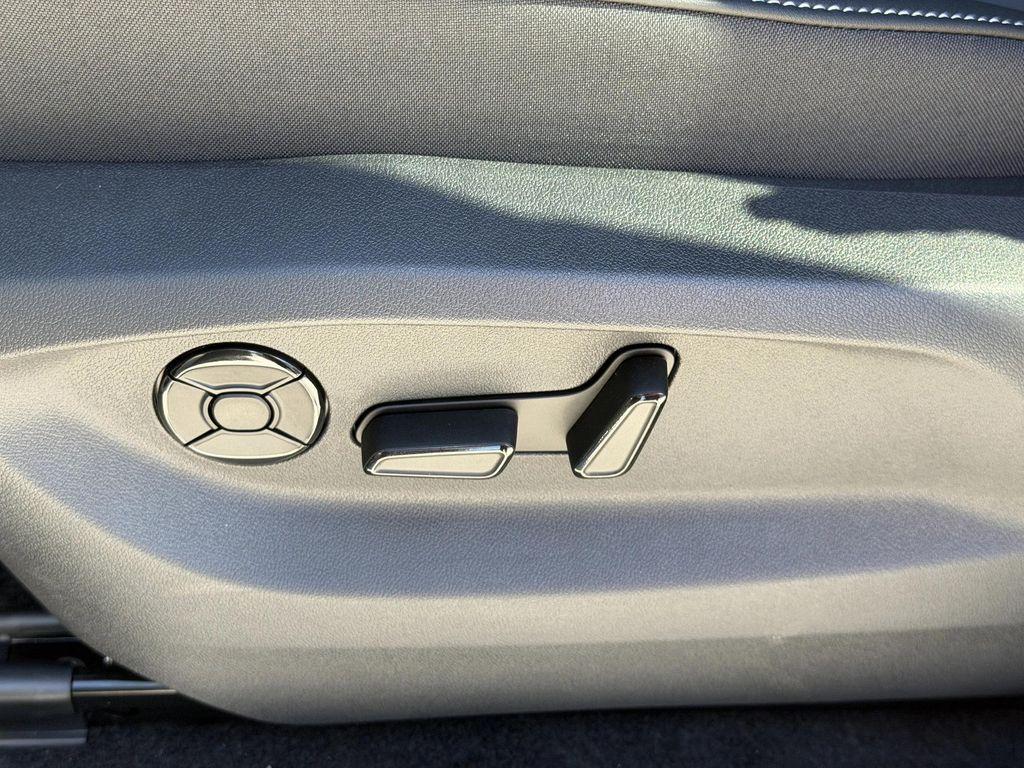 new 2026 Volkswagen Tiguan car, priced at $37,683