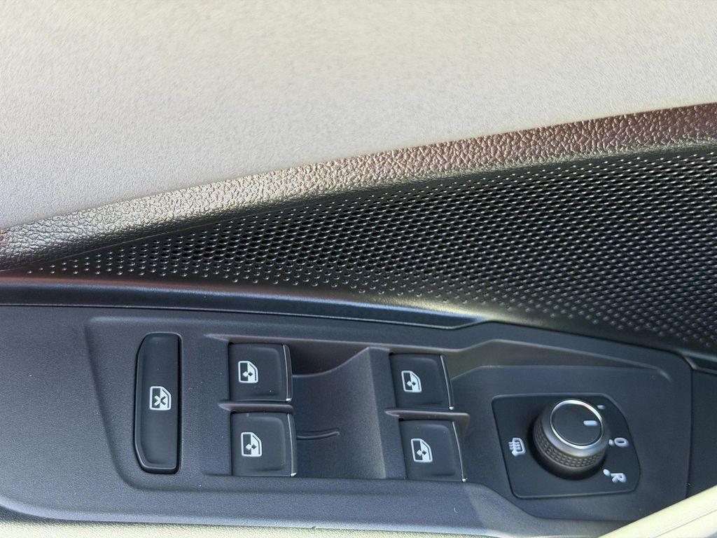 new 2026 Volkswagen Tiguan car, priced at $37,683