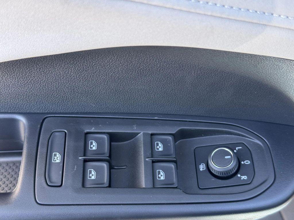 new 2025 Volkswagen Taos car, priced at $28,449
