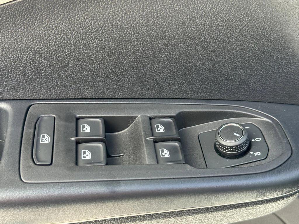 new 2025 Volkswagen Taos car, priced at $24,759
