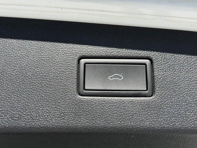 used 2021 Volkswagen Tiguan car, priced at $17,428