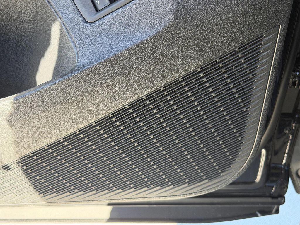 new 2026 Volkswagen Atlas car, priced at $44,309