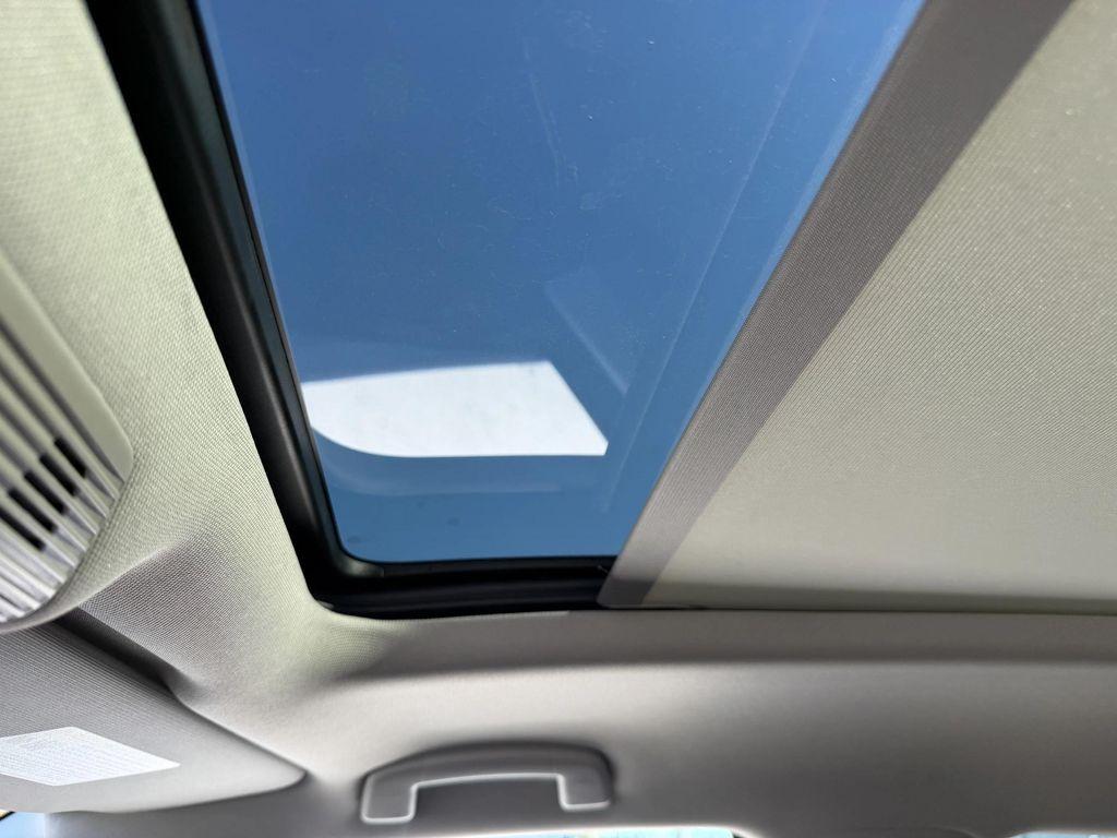 new 2026 Volkswagen Atlas car, priced at $44,309