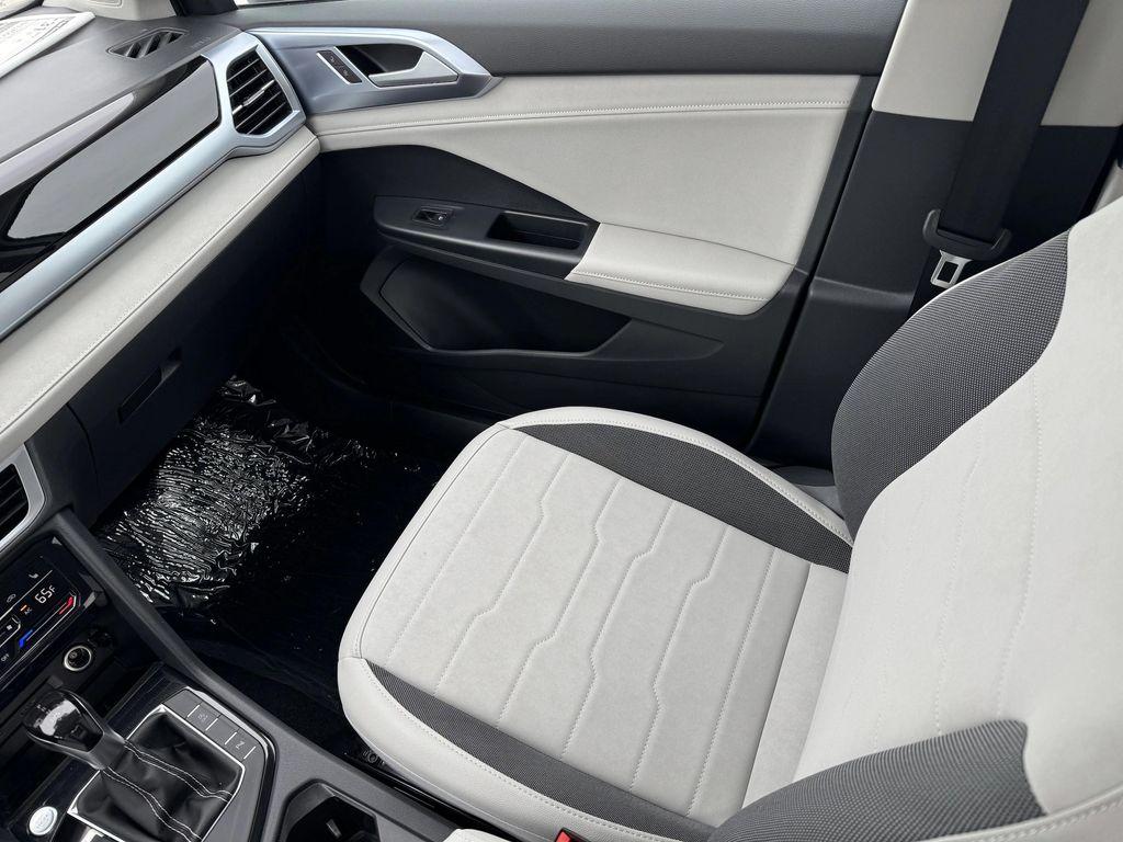 new 2025 Volkswagen Taos car, priced at $27,923