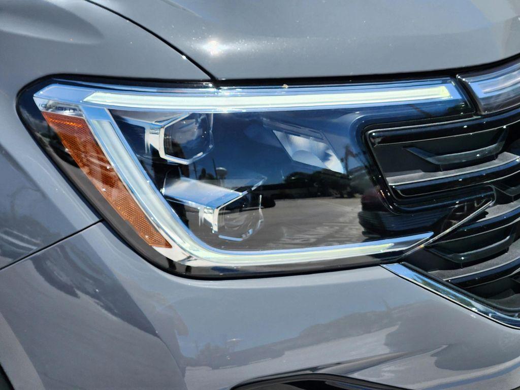 new 2025 Volkswagen Atlas car, priced at $49,810