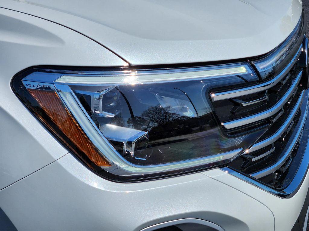 new 2025 Volkswagen Atlas car, priced at $44,943