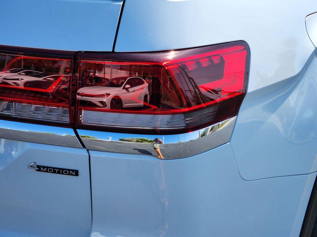 new 2025 Volkswagen Atlas car, priced at $44,943