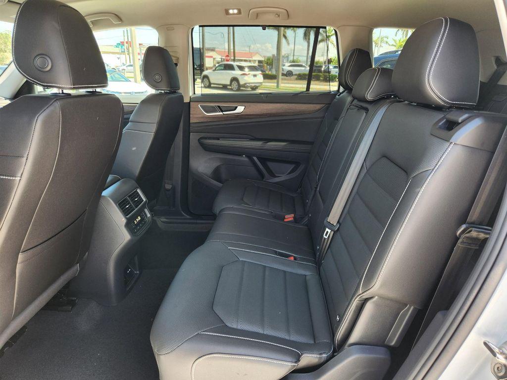 new 2025 Volkswagen Atlas car, priced at $44,943