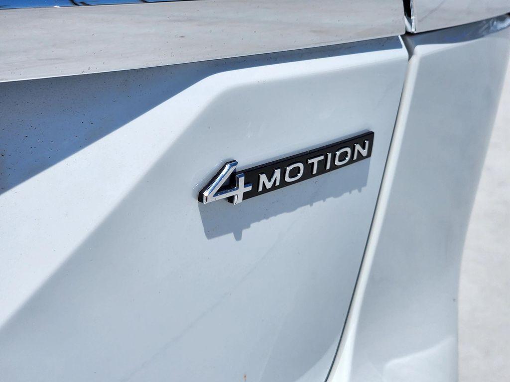 new 2025 Volkswagen Atlas car, priced at $44,943