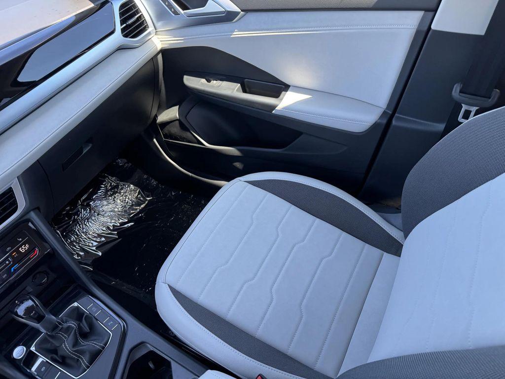 new 2025 Volkswagen Taos car, priced at $26,391
