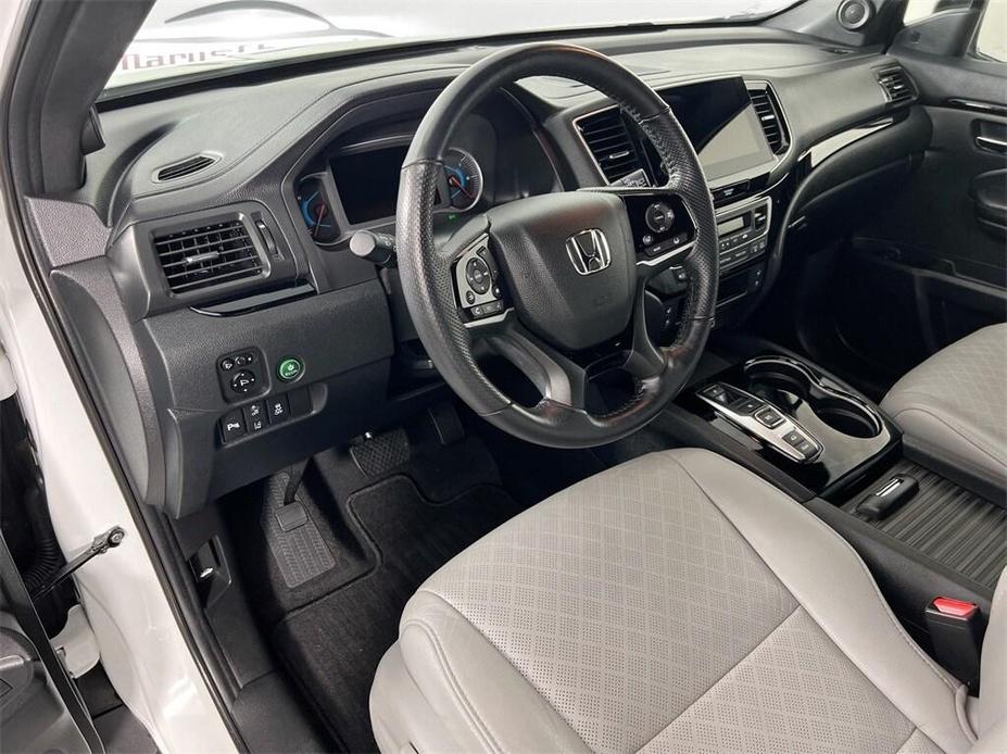 used 2020 Honda Passport car, priced at $31,000