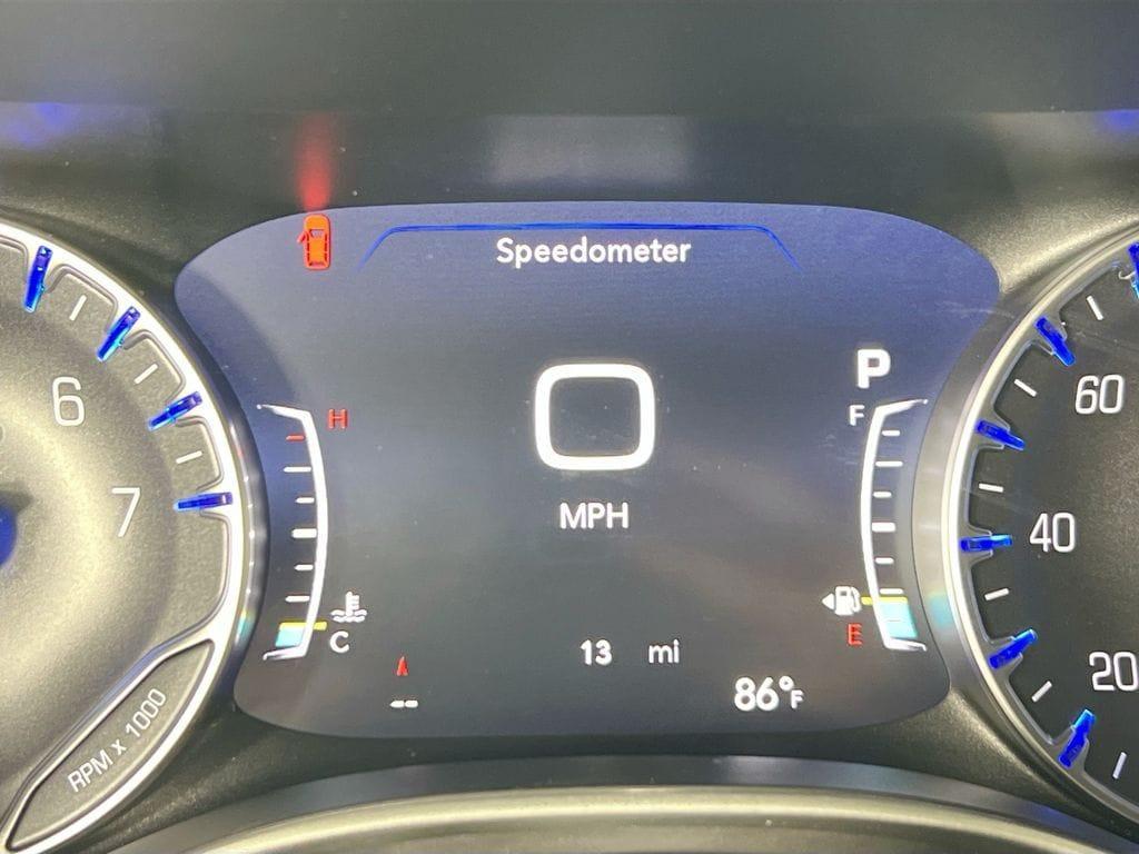 new 2025 Chrysler Pacifica car, priced at $42,422