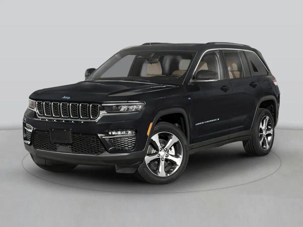 new 2025 Jeep Grand Cherokee car, priced at $43,433