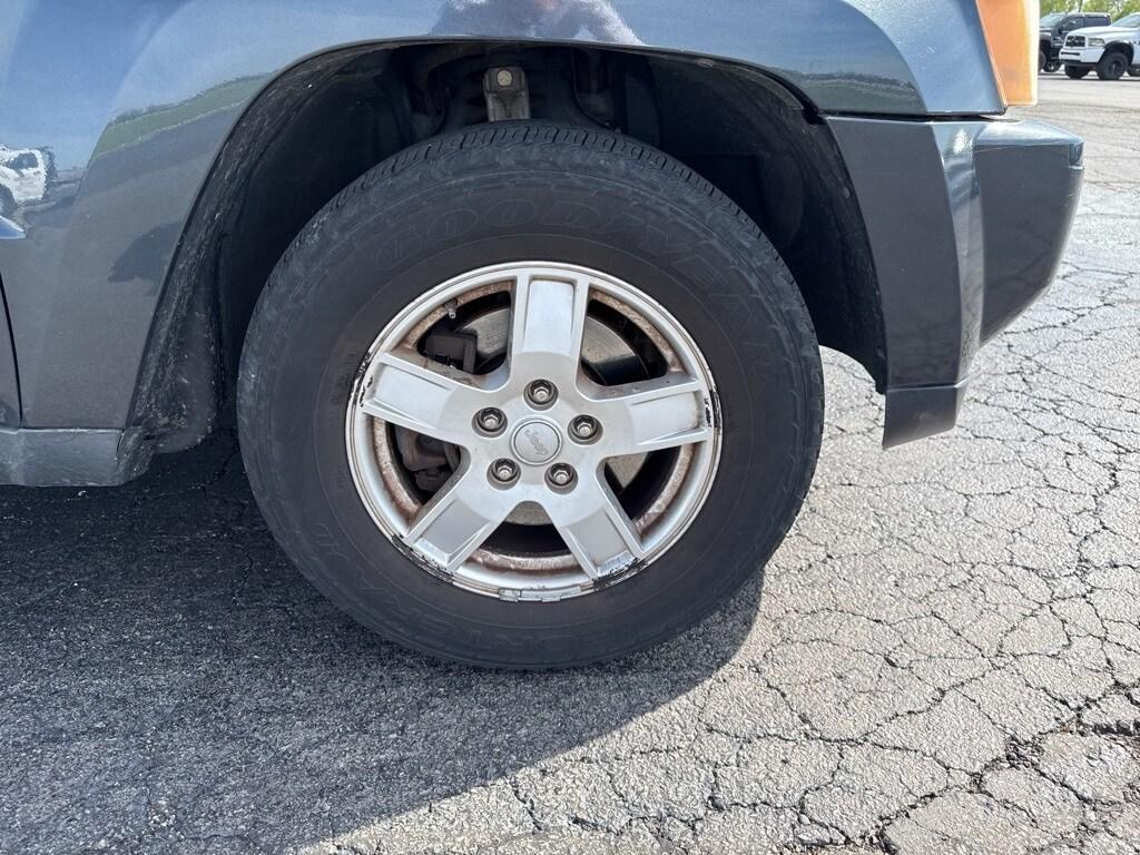 used 2007 Jeep Grand Cherokee car, priced at $5,500