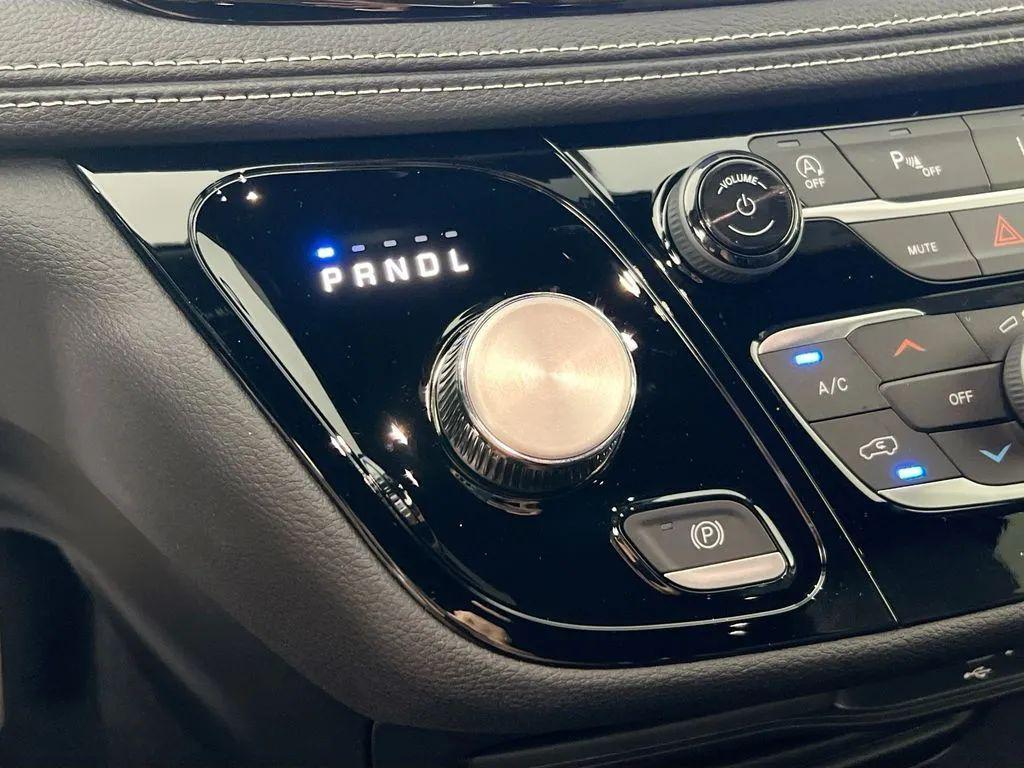 new 2026 Chrysler Pacifica car, priced at $46,048