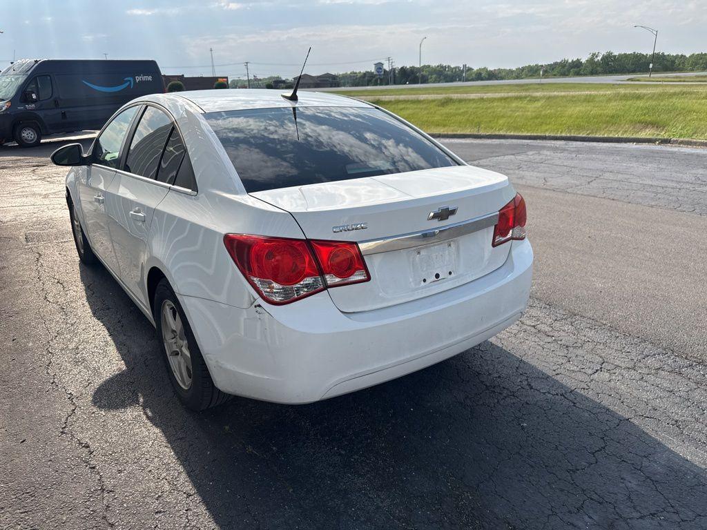 used 2014 Chevrolet Cruze car, priced at $5,000