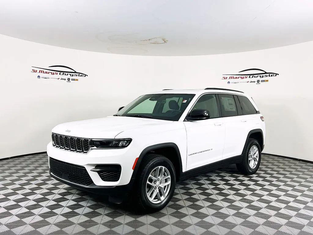 new 2025 Jeep Grand Cherokee car, priced at $42,845