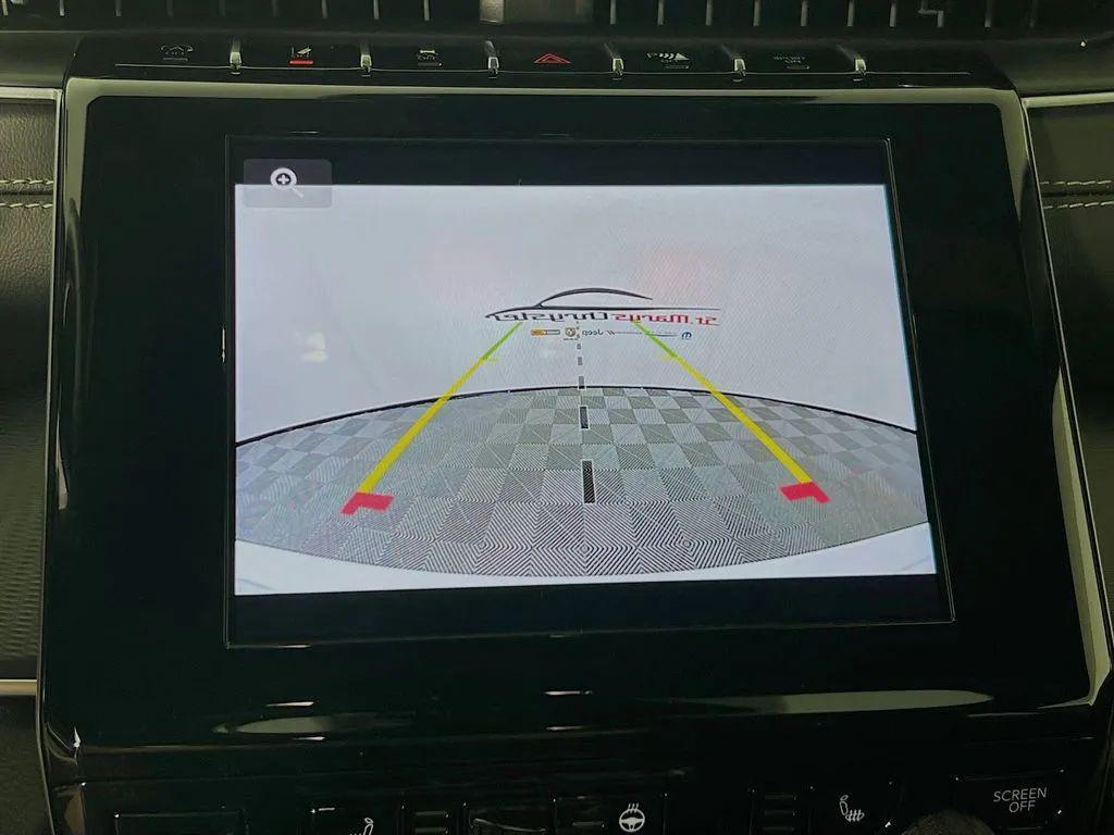 new 2025 Jeep Grand Cherokee car, priced at $42,845