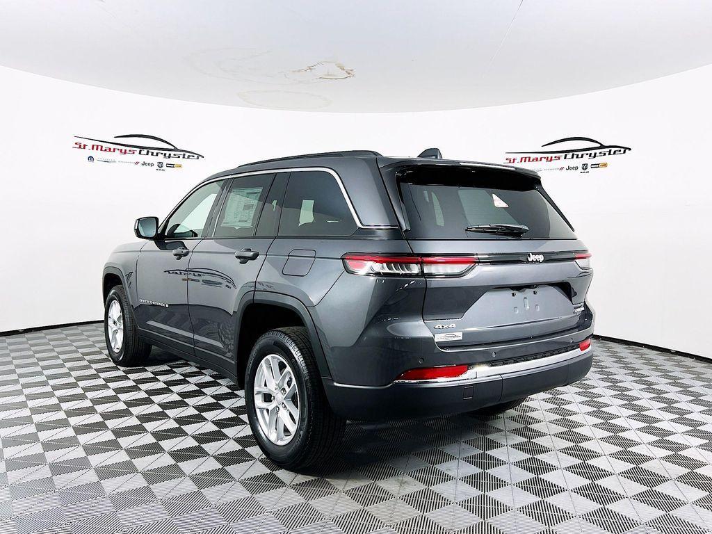 new 2025 Jeep Grand Cherokee car, priced at $41,272