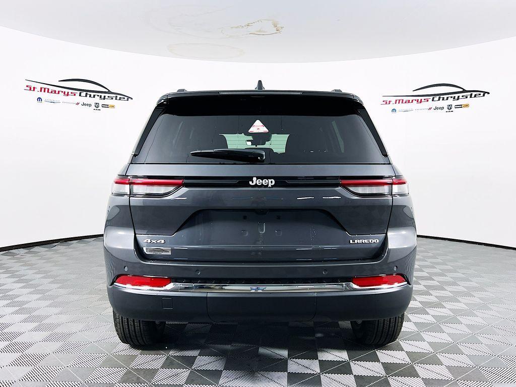 new 2025 Jeep Grand Cherokee car, priced at $41,272