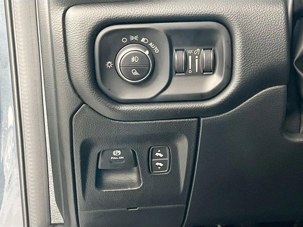 new 2025 Ram 1500 car, priced at $58,281