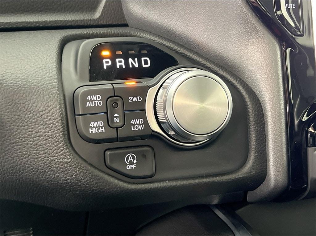 new 2025 Ram 1500 car