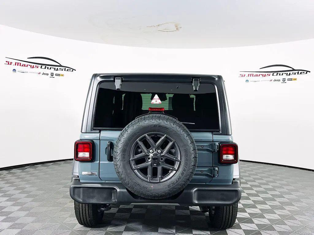 new 2026 Jeep Wrangler car, priced at $46,485