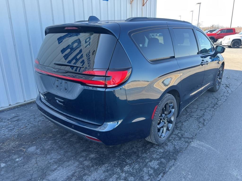 used 2022 Chrysler Pacifica car, priced at $29,500