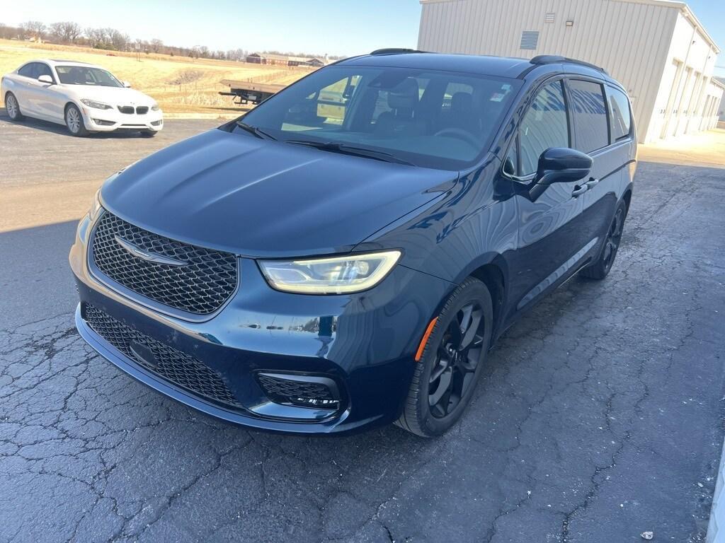 used 2022 Chrysler Pacifica car, priced at $29,500