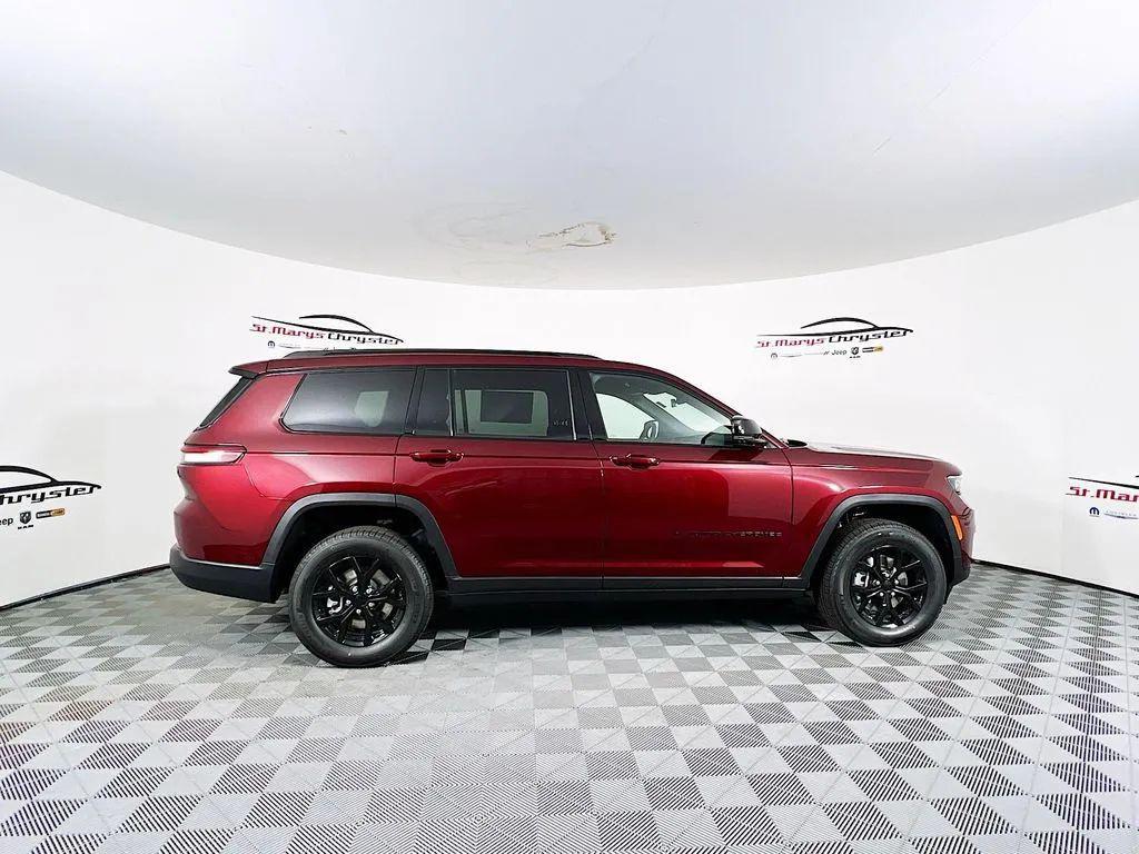 new 2025 Jeep Grand Cherokee L car, priced at $47,643