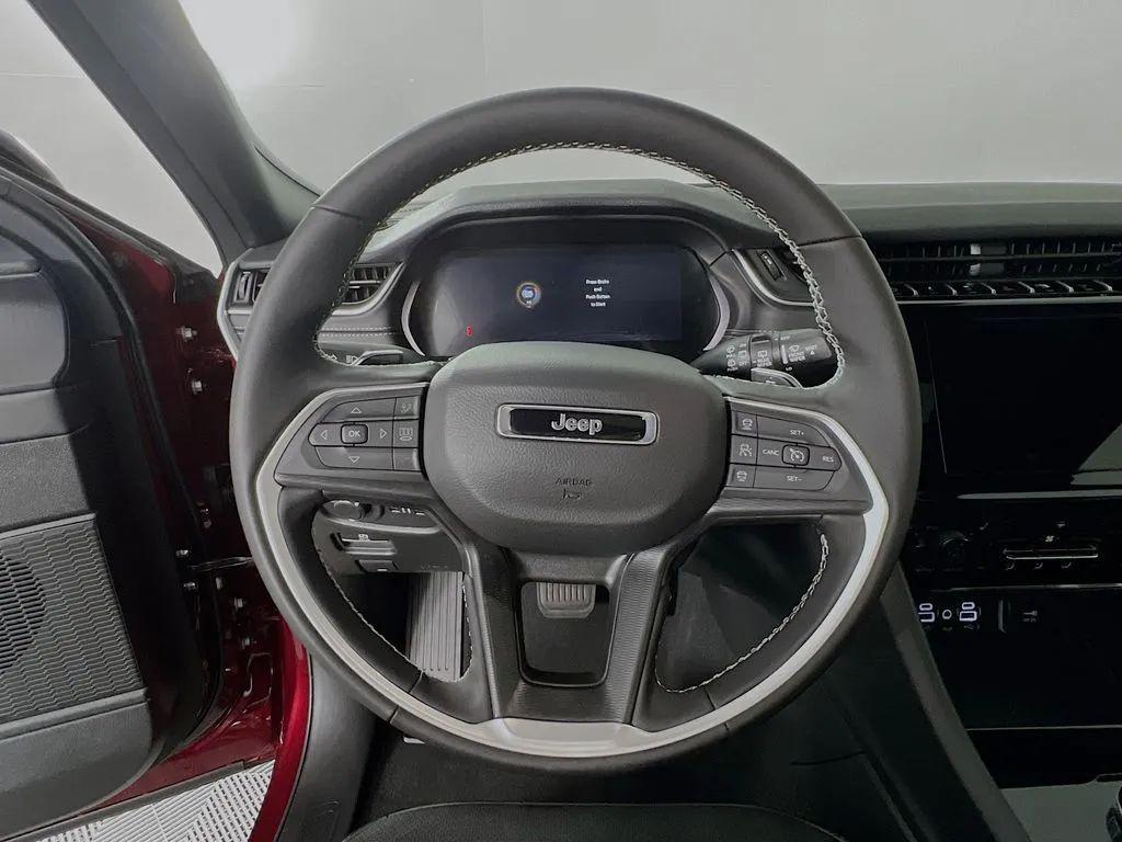 new 2025 Jeep Grand Cherokee L car, priced at $47,643