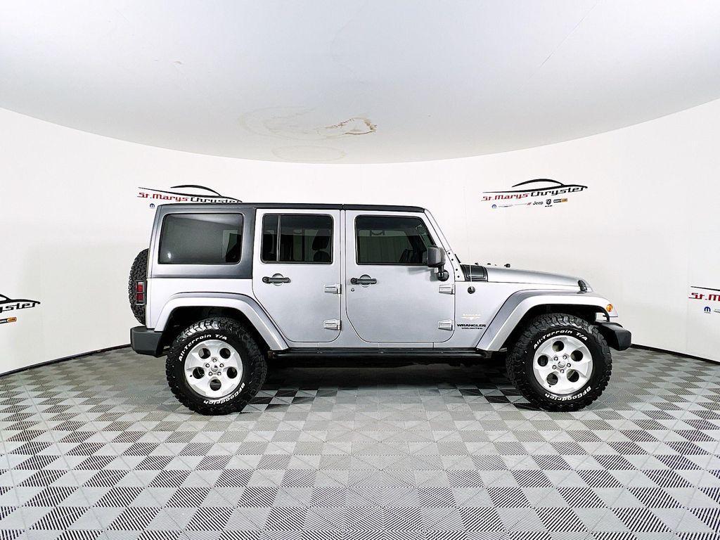 used 2013 Jeep Wrangler Unlimited car, priced at $13,000