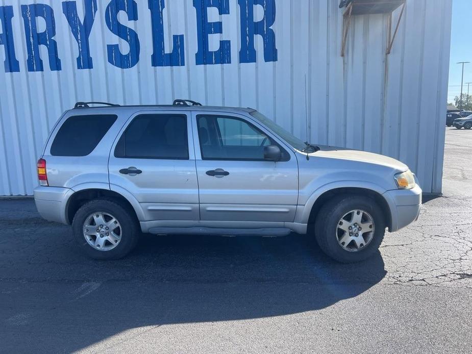 used 2007 Ford Escape car, priced at $2,800