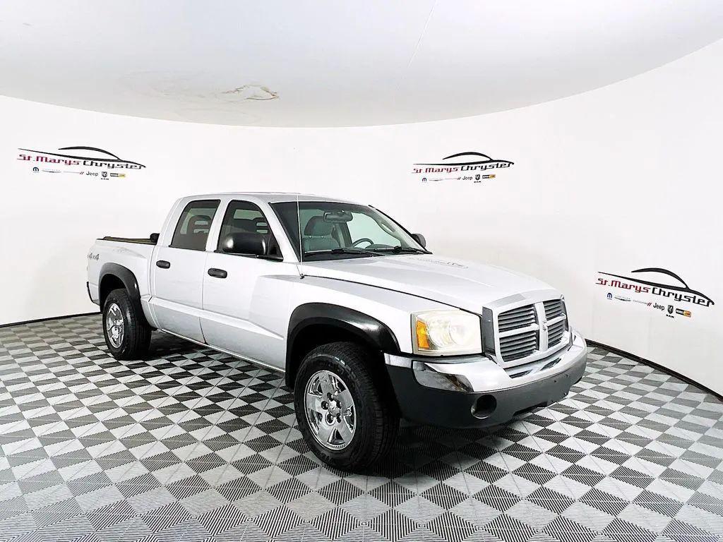 used 2005 Dodge Dakota car, priced at $9,000