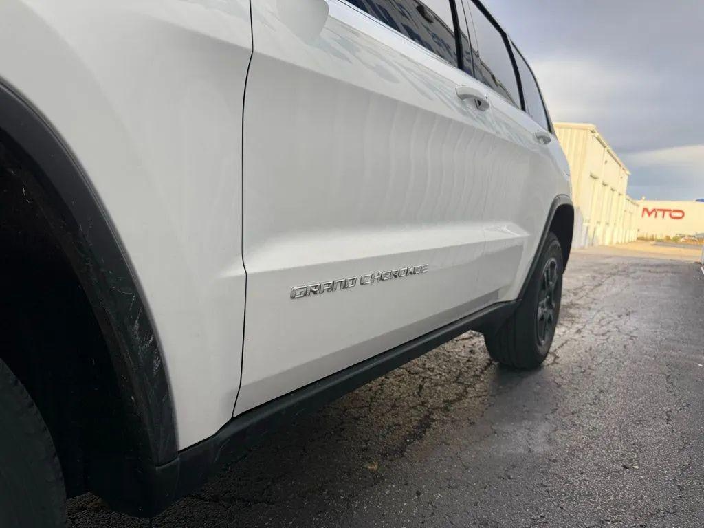 used 2016 Jeep Grand Cherokee car, priced at $14,500