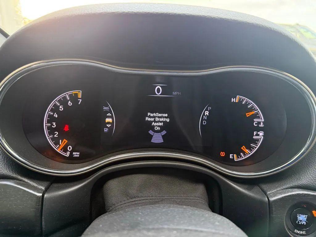 used 2016 Jeep Grand Cherokee car, priced at $14,500