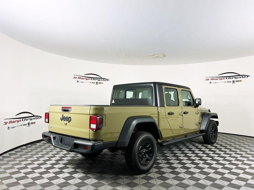 new 2025 Jeep Gladiator car, priced at $41,262