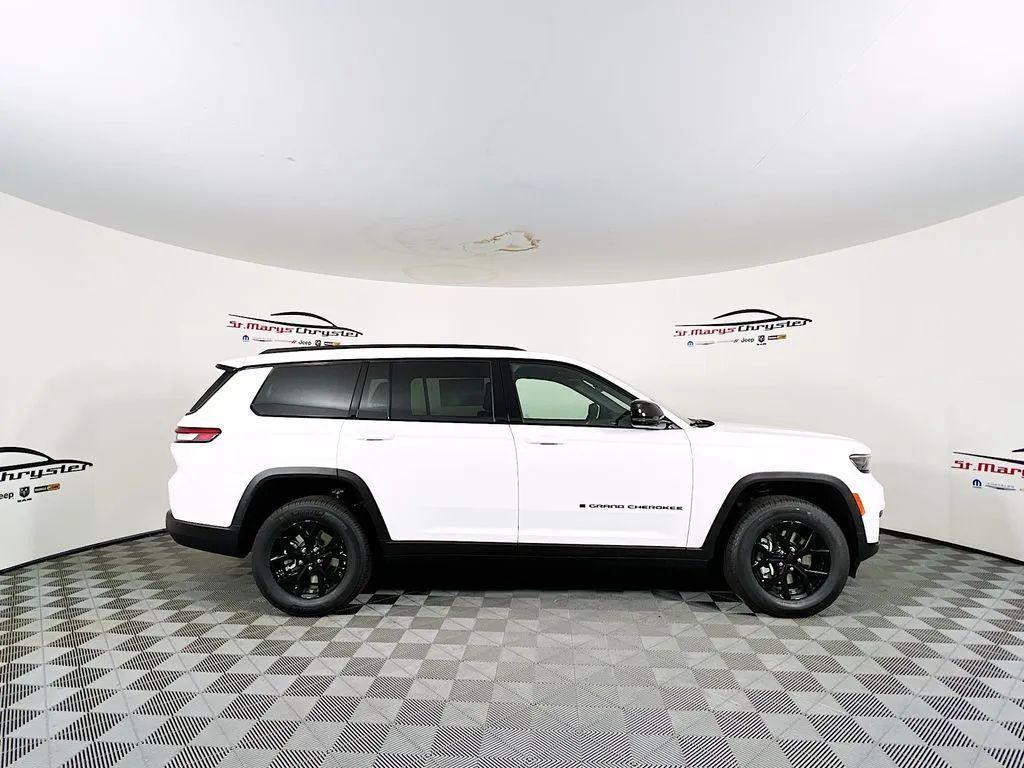 new 2025 Jeep Grand Cherokee L car, priced at $47,107