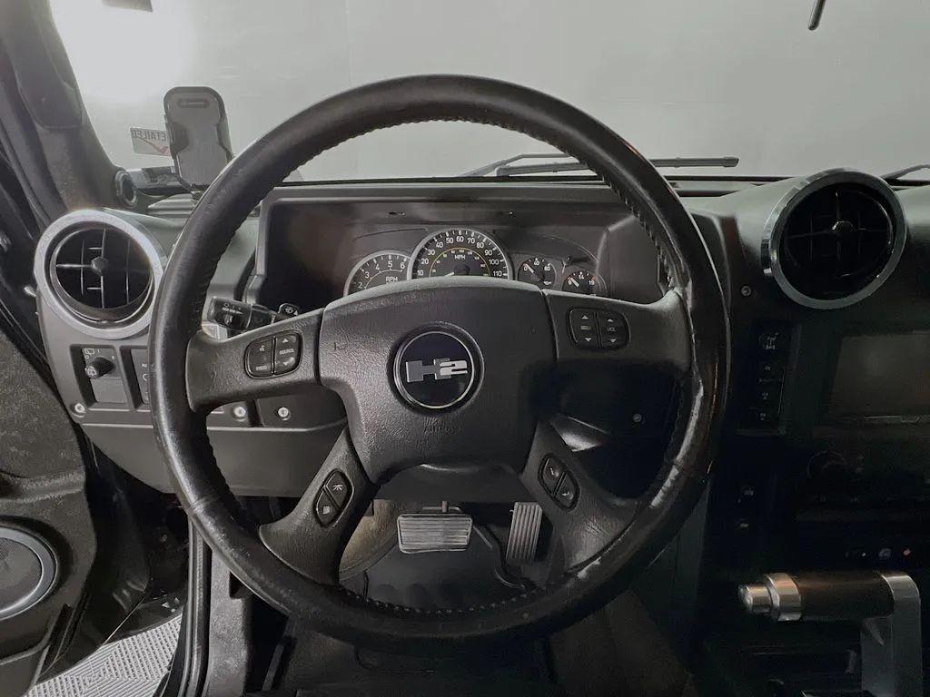 used 2005 Hummer H2 car, priced at $15,700