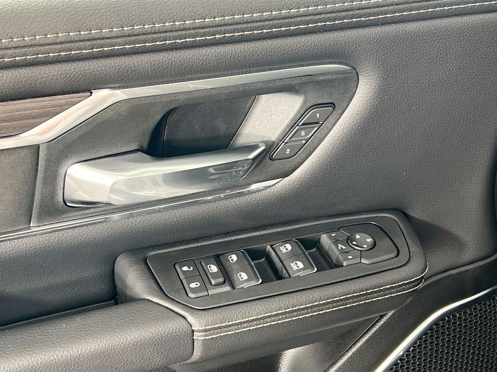 new 2025 Ram 1500 car, priced at $60,171