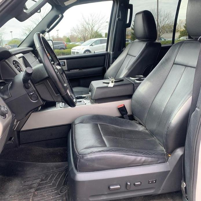 used 2015 Ford Expedition car, priced at $13,400