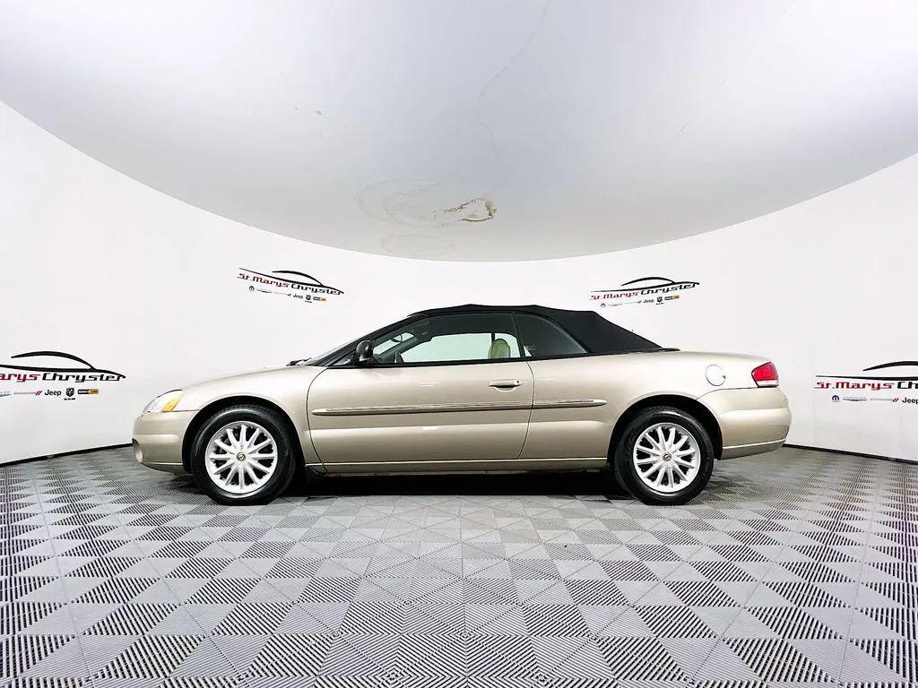used 2002 Chrysler Sebring car, priced at $6,400