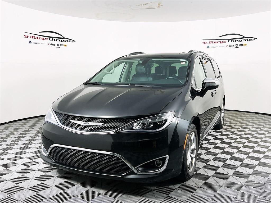 used 2018 Chrysler Pacifica car, priced at $16,200