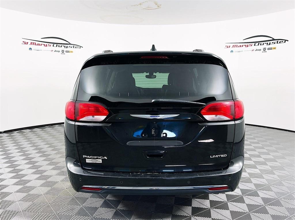 used 2018 Chrysler Pacifica car, priced at $16,200