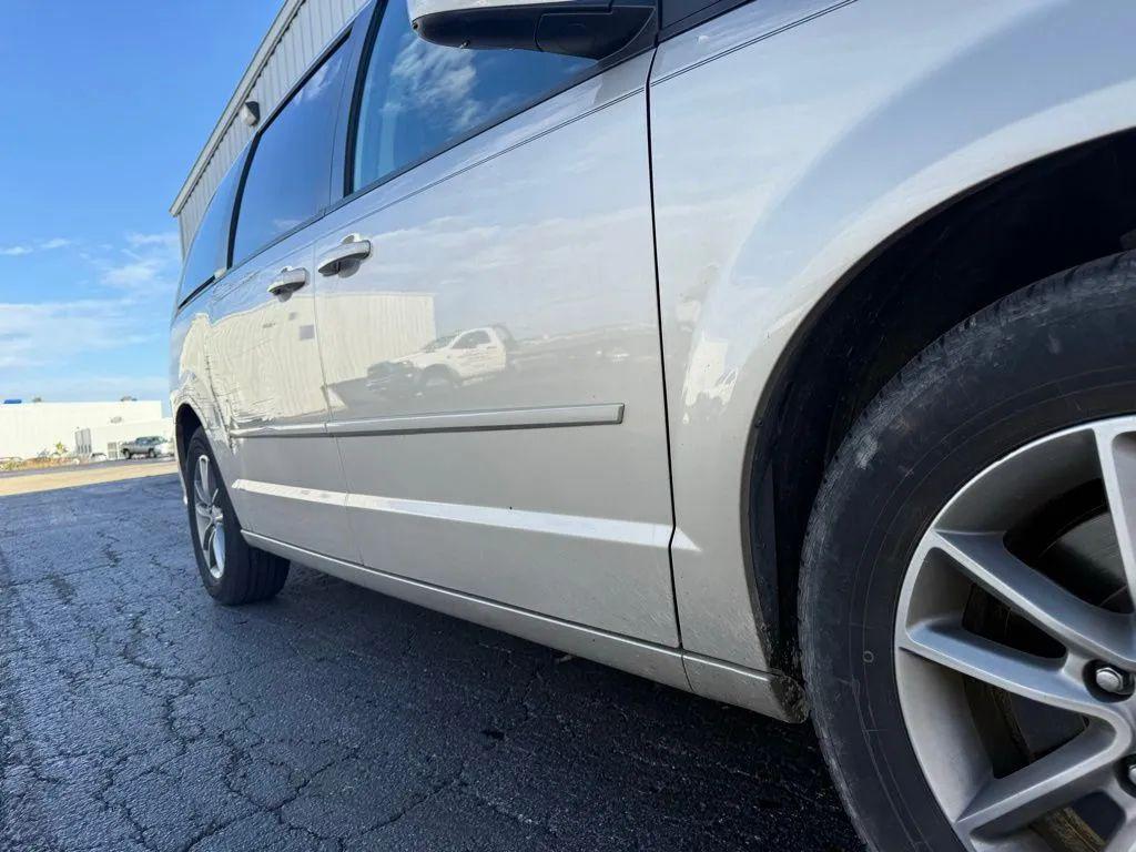 used 2015 Dodge Grand Caravan car, priced at $9,500