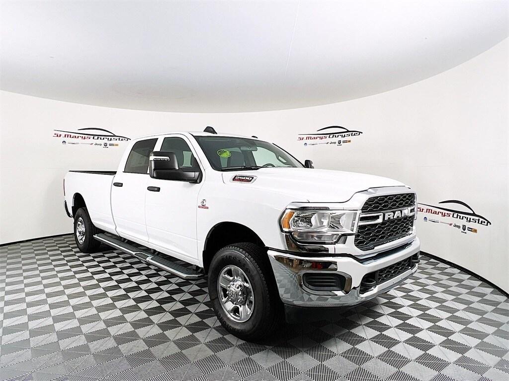 new 2024 Ram 2500 car, priced at $59,902