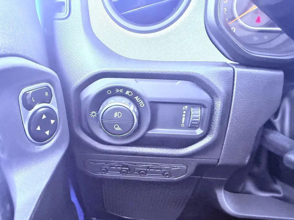 used 2024 Jeep Gladiator car, priced at $39,500