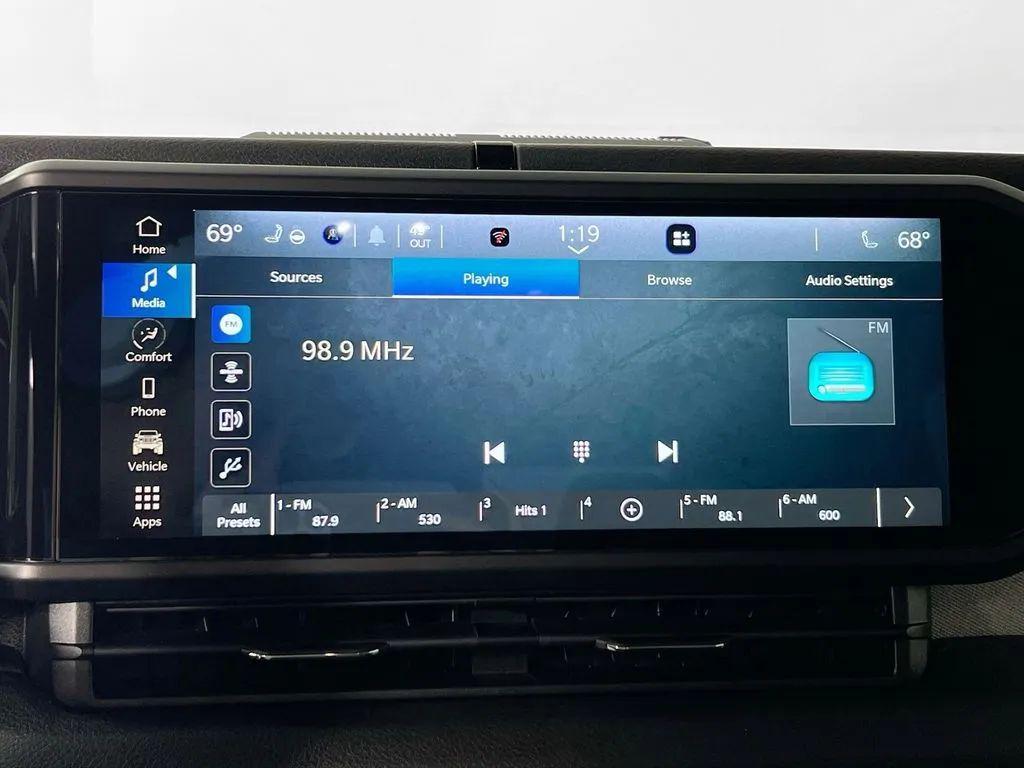 used 2024 Jeep Gladiator car, priced at $38,500