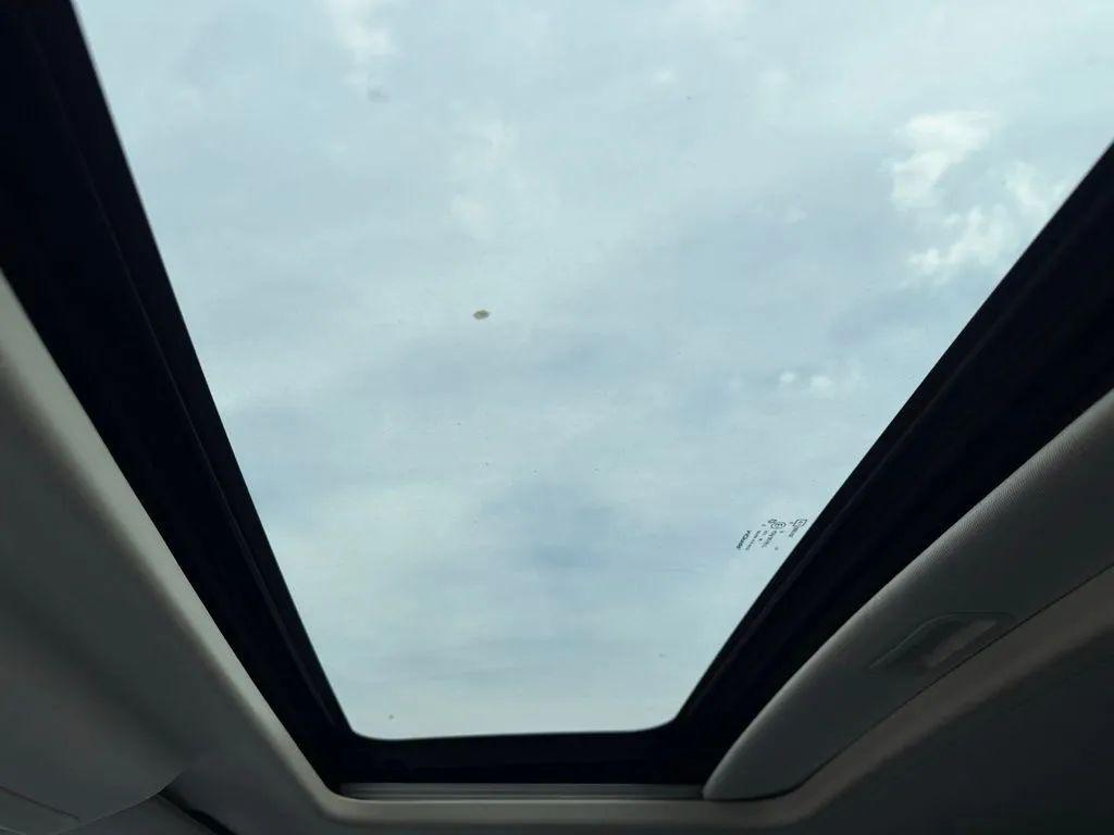 used 2007 Dodge Nitro car, priced at $7,700