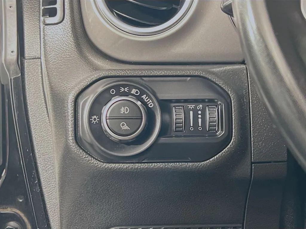 used 2021 Jeep Gladiator car, priced at $36,800